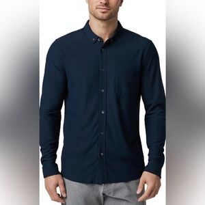 Vuori Long Sleeve Ace Button Down Shirt—Men’s Size Medium